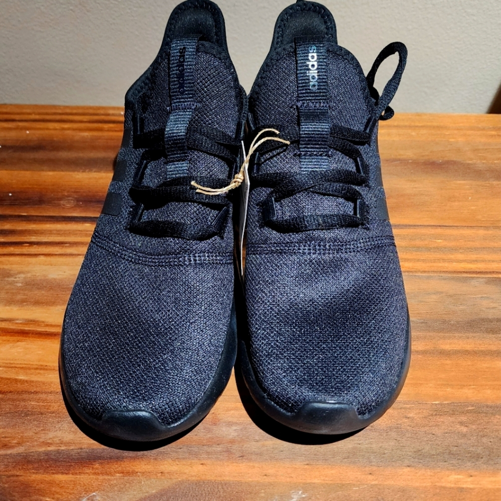Brand new Adidas athletic Shoes Sz 8